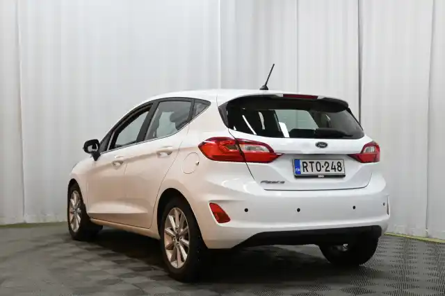 Valkoinen Viistoperä, Ford Fiesta – RTO-248