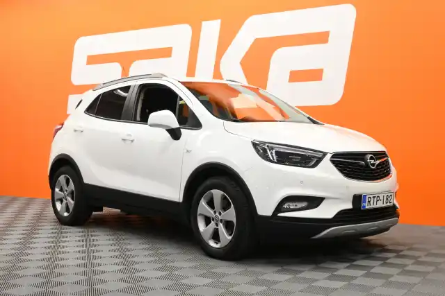 Valkoinen Maastoauto, Opel Mokka – RTP-182