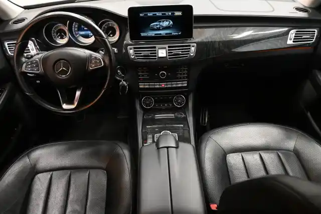 Musta Farmari, Mercedes-Benz CLS – RTU-415