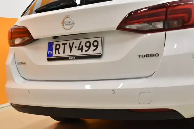 Valkoinen Farmari, Opel Astra – RTV-499