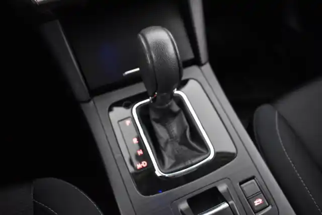 Valkoinen Farmari, Subaru Outback – RTV-944