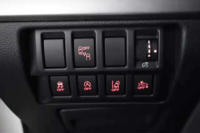 Valkoinen Farmari, Subaru Outback – RTV-944
