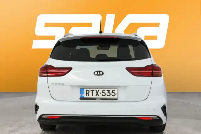 Valkoinen Farmari, Kia Ceed – RTX-535