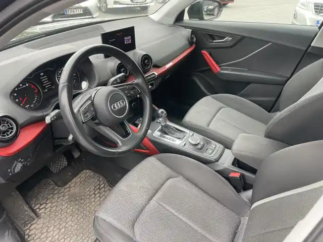 Musta Maastoauto, Audi Q2 – RTX-849