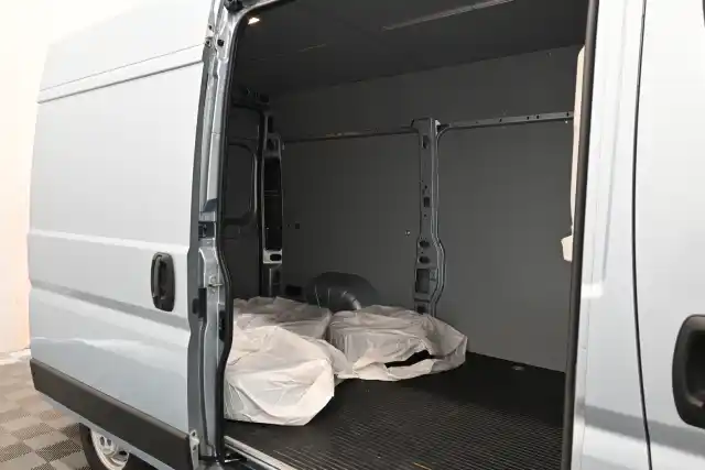 Sininen Pakettiauto, Fiat Ducato – RTZ-877