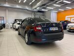 Musta Viistoperä, Skoda Octavia – RUA-289, kuva 2