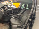 Musta Viistoperä, Skoda Octavia – RUA-289, kuva 3