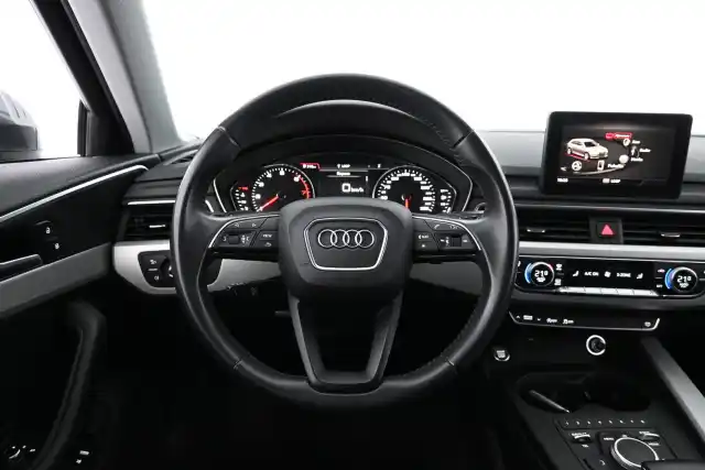 Harmaa Farmari, Audi A4 – RUB-379