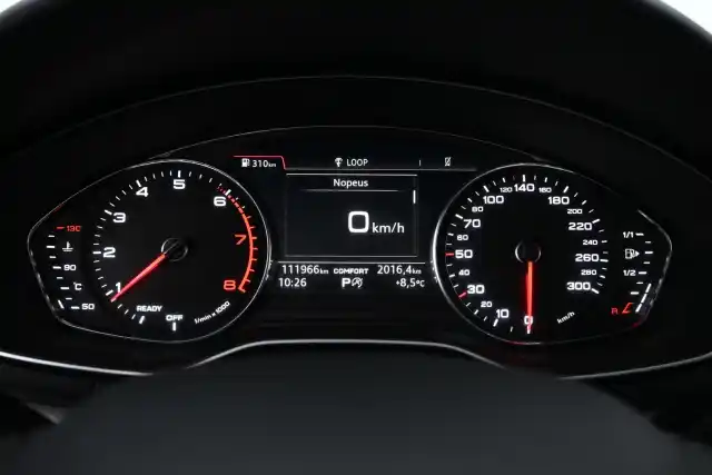 Harmaa Farmari, Audi A4 – RUB-379