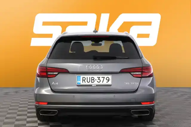 Harmaa Farmari, Audi A4 – RUB-379