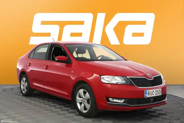 Punainen Sedan, Skoda Rapid – RUC-253
