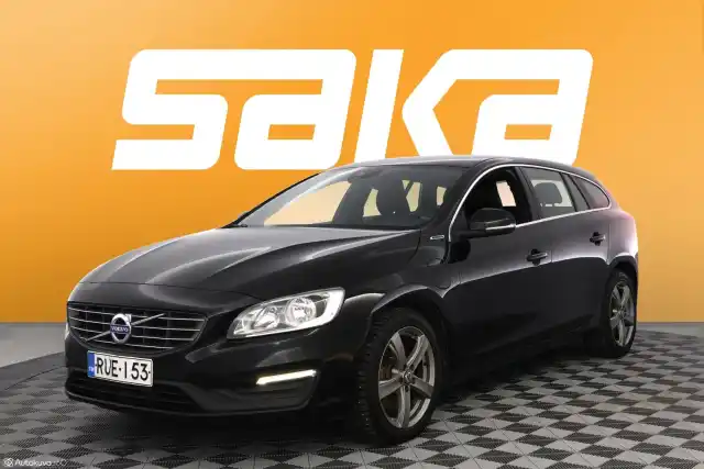 Musta Farmari, Volvo V60 – RUE-153