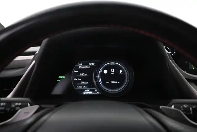 Musta Sedan, Lexus ES – RUE-528