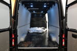 Musta Pakettiauto, Volkswagen Crafter – RUH-437, kuva 12