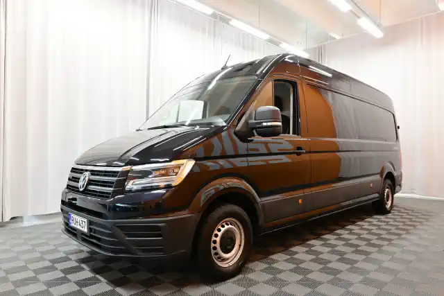 Musta Pakettiauto, Volkswagen Crafter – RUH-437