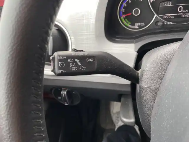 Punainen Viistoperä, Seat Mii – RUH-519