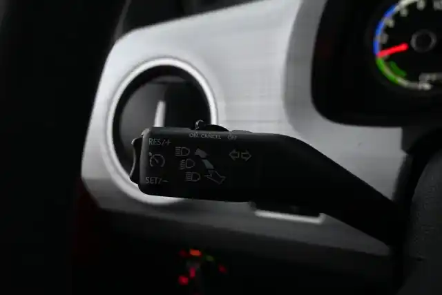 Punainen Viistoperä, Seat MII ELECTRIC – RUH-519