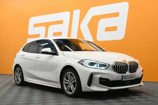 Valkoinen Viistoperä, BMW 118 – RUJ-641