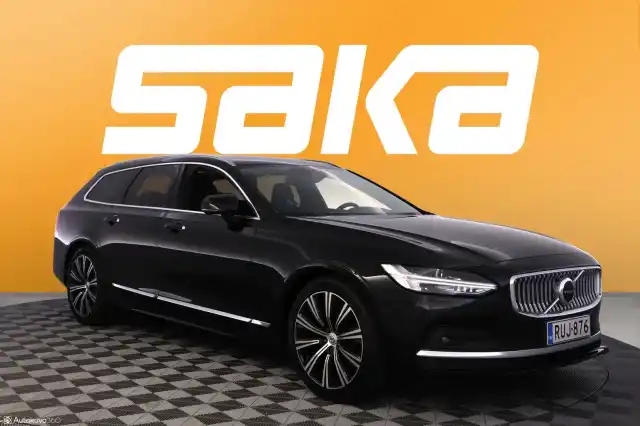 Musta Farmari, Volvo V90 – RUJ-876