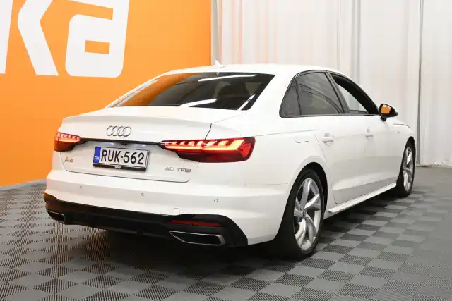 Valkoinen Sedan, Audi A4 – RUK-562