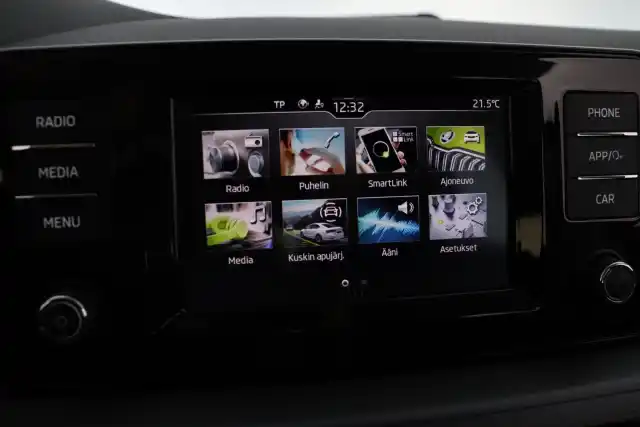 Sininen Viistoperä, Skoda Scala – RUK-678