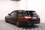 Musta Farmari, Mercedes-Benz E – RUK-932, kuva 4