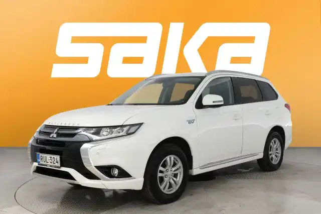 Valkoinen Maastoauto, Mitsubishi Outlander – RUL-324