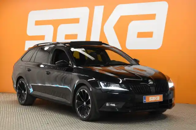Musta Farmari, Skoda Superb – RUM-657