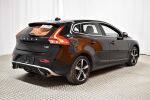 Musta Viistoperä, Volvo V40 – RUP-121, kuva 2