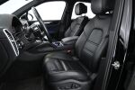 Musta Maastoauto, Porsche Cayenne – RUZ-663, kuva 16