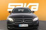 Musta Farmari, Mercedes-Benz E – RVJ-442, kuva 2