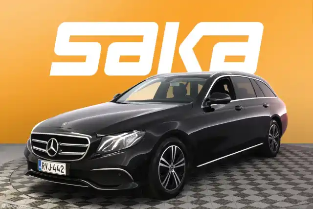 Musta Farmari, Mercedes-Benz E – RVJ-442