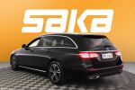 Musta Farmari, Mercedes-Benz E – RVJ-442, kuva 5