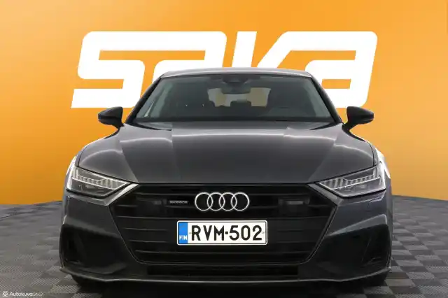 Harmaa Viistoperä, Audi A7 – RVM-502