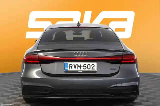 Harmaa Viistoperä, Audi A7 – RVM-502