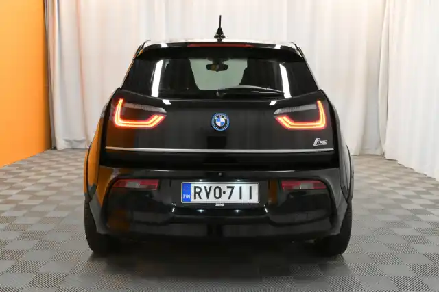 Musta Viistoperä, BMW I3S – RVO-711