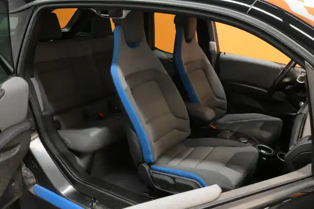 Musta Viistoperä, BMW I3S – RVO-711