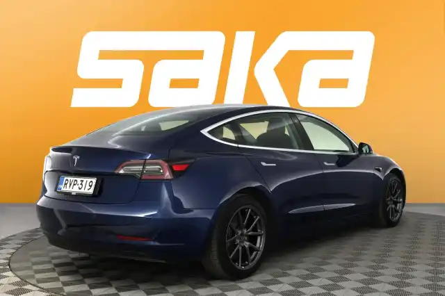 Sininen Sedan, Tesla Model 3 – RVP-319