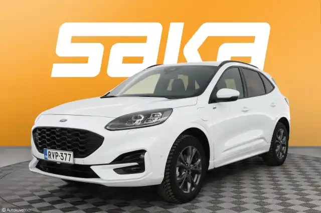 Valkoinen Maastoauto, Ford Kuga – RVP-377