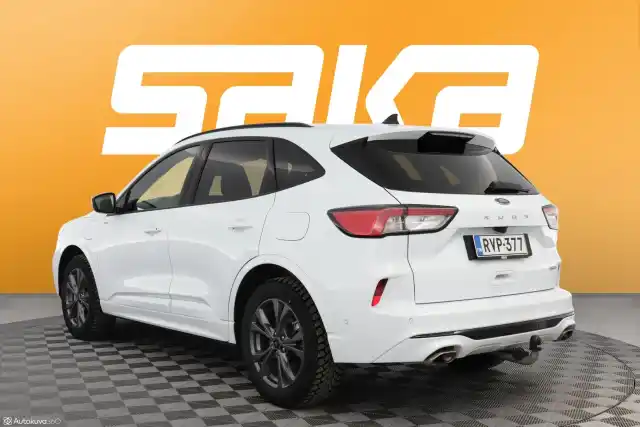 Valkoinen Maastoauto, Ford Kuga – RVP-377