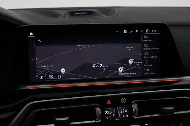 Musta Maastoauto, BMW X5 – RVR-809