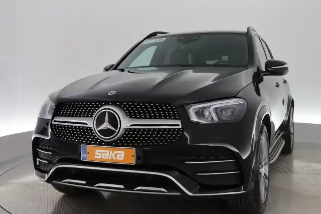 Musta Maastoauto, Mercedes-Benz GLE – RVS-871