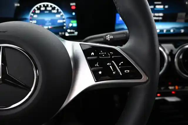 Valkoinen Farmari, Mercedes-Benz CLA – RXB-410