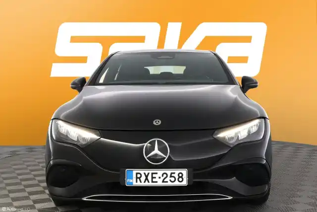 Musta Sedan, Mercedes-Benz EQE – RXE-258