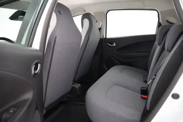 Valkoinen Viistoperä, Renault Zoe – RXK-504