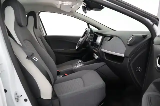Valkoinen Viistoperä, Renault Zoe – RXK-504