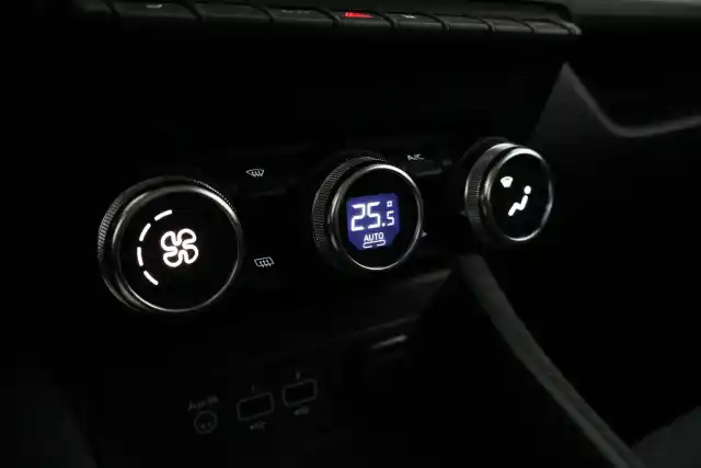 Valkoinen Viistoperä, Renault Zoe – RXK-504
