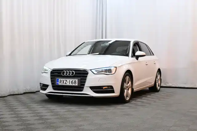 Valkoinen Viistoperä, Audi A3 – RXZ-168