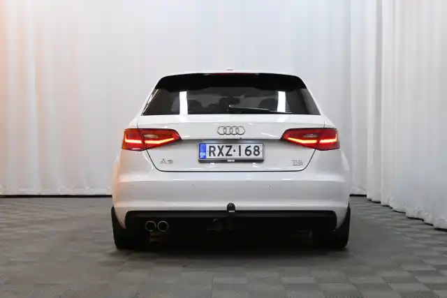 Valkoinen Viistoperä, Audi A3 – RXZ-168