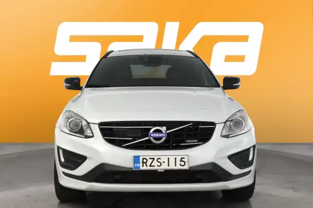 Valkoinen Maastoauto, Volvo XC60 – RZS-115